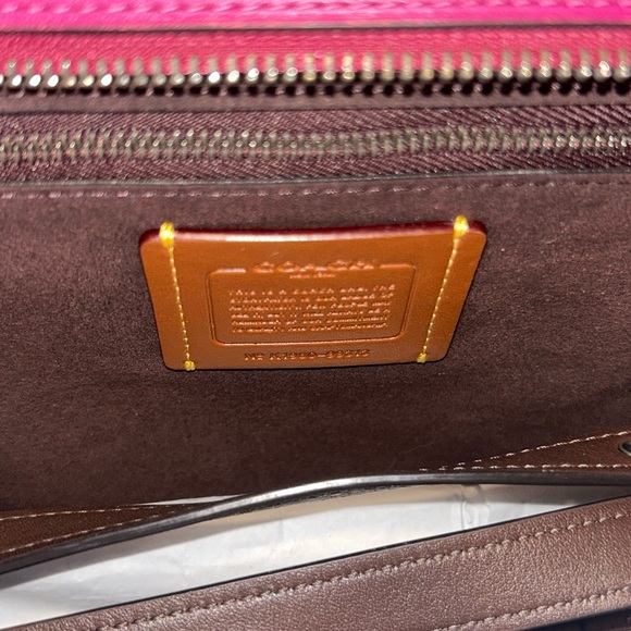 100% Authentic Coach Courier Pink Hibiscus Pewter Carryall Snakeskin Purse Bag - Picture 9 of 16